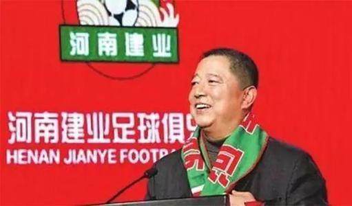 开云-胡葆森再次回应更名一事:集团在开紧急会研究此事